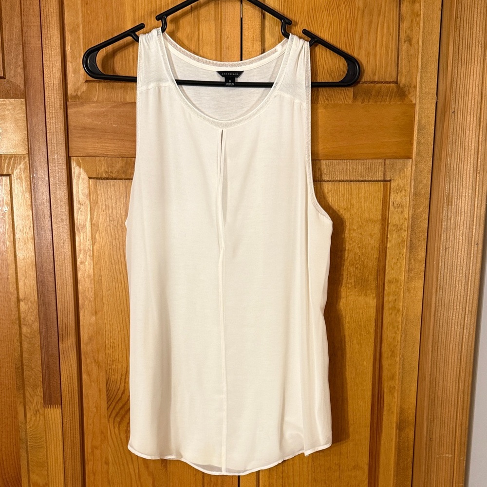 Ann Taylor Women's White Sleeveless Top